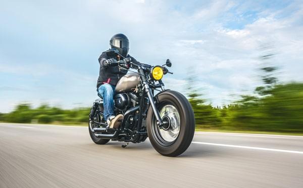 there are typically discounts for riders who have completed a safety course, have several policies with the same insurance provider, or have a good driving record